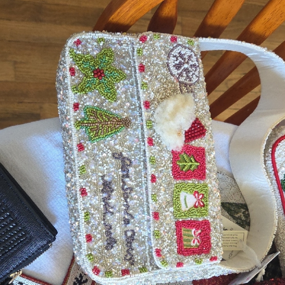 India Boutique Beaded Shoulder Bag - White and Red